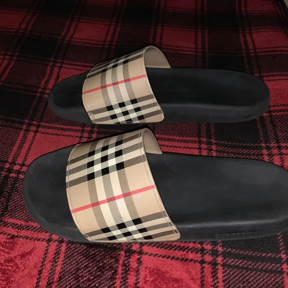 Vintage Check Slides - Picture 6 of 6